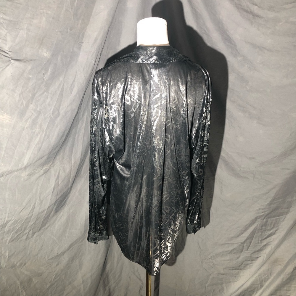 Vintage 90’s Shiny Black Metallic Button-Up Blouse size Medium - Picture 9 of 14